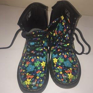 Dr Martens girl boots